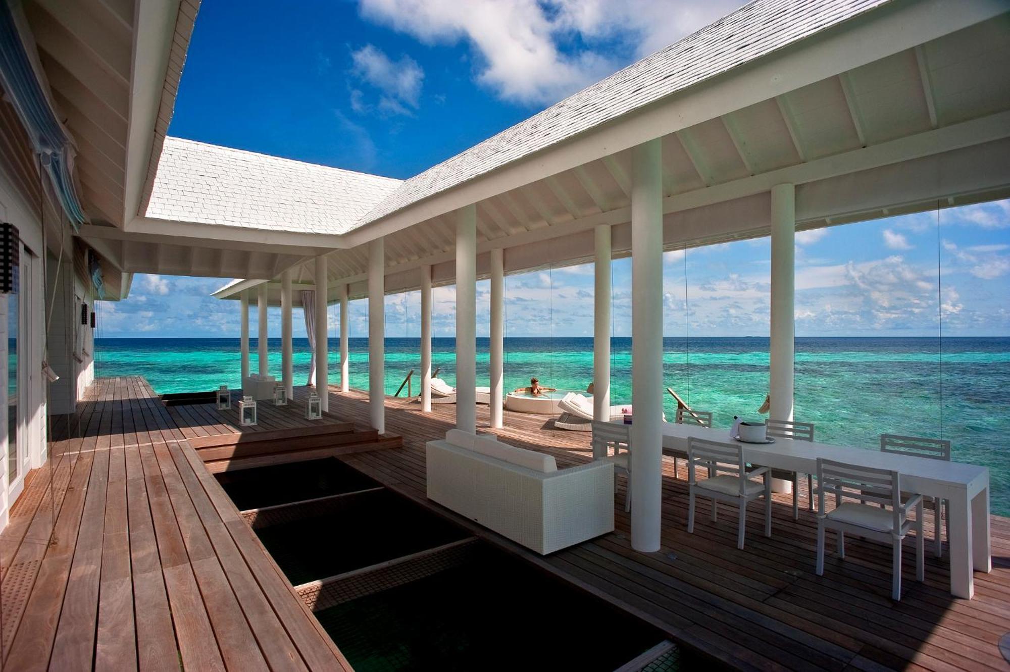 Diamonds Athuruga Maldives Resort & Spa Exterior photo